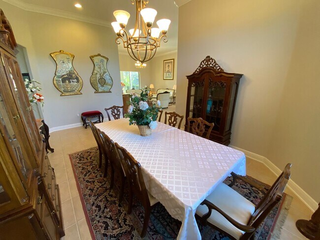 Building Photo - Spectacular and Luxurious Turnkey ANNUAL Lease in The Village of Bridgeport