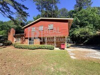 Building Photo - 1933 Deerwood Pl