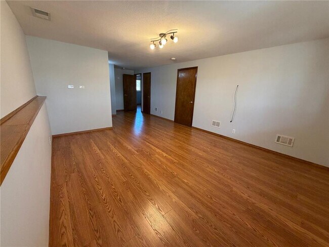 Building Photo - 11941 69th Ave N