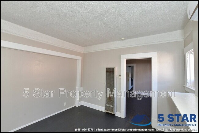 Building Photo - 3519 Douglas Ave