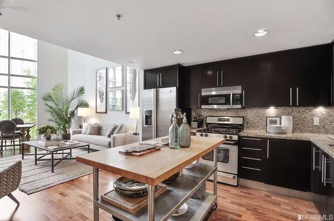 Building Photo - 200 Brannan St