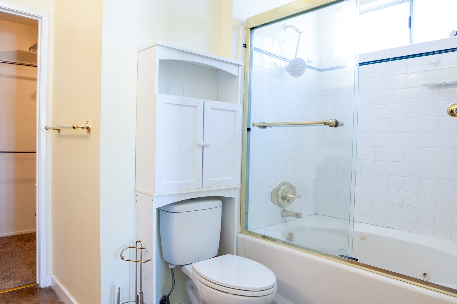 Building Photo - 19830 Terri Dr