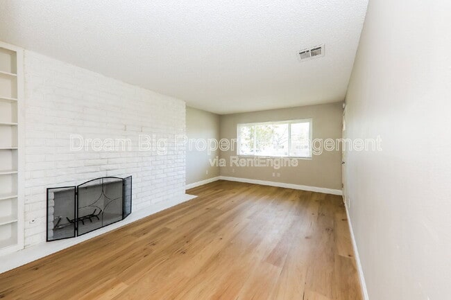 Building Photo - 3661 Wilbur St