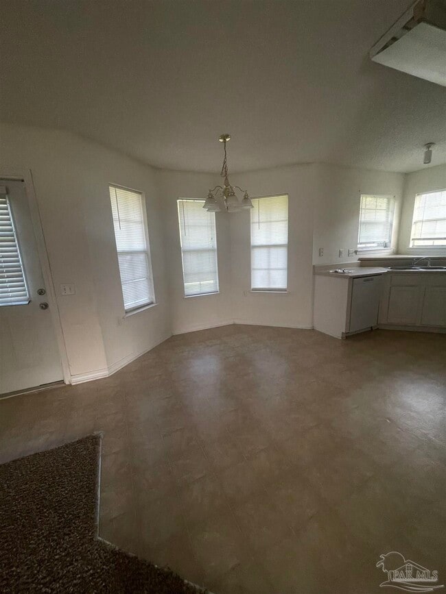 Building Photo - 208 Darrah Cir