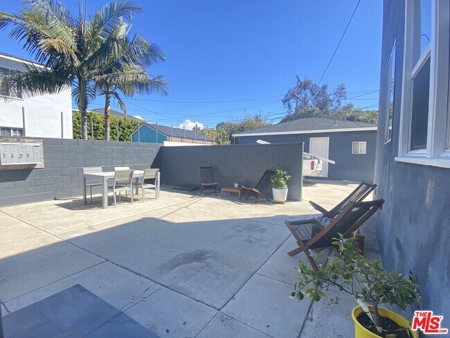 Building Photo - 2948 Exposition Blvd