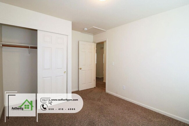 Building Photo - 1117 Grouse Dr