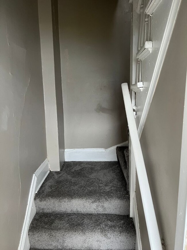 Building Photo - 3643 West Eighth Street