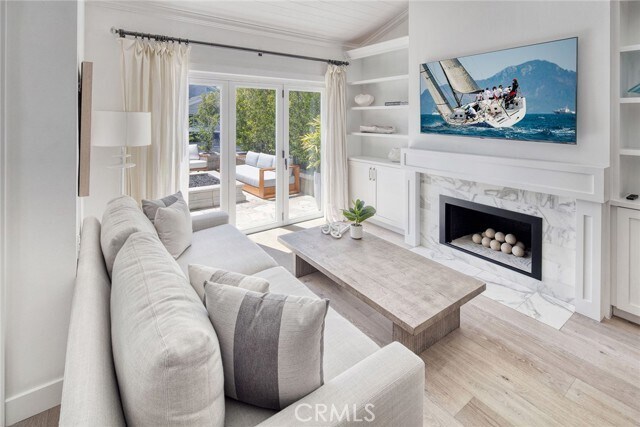 Building Photo - 705 Larkspur Ave
