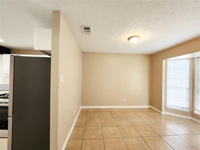 Building Photo - 20203 Dawn Mist Ct