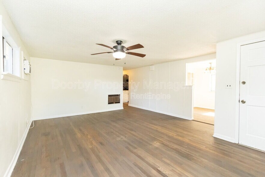 Building Photo - 5270 Rotary Dr