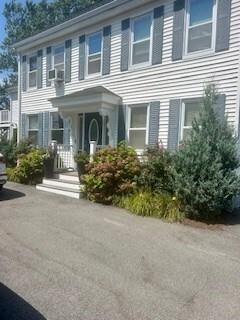 Primary Photo - 33 Barr St