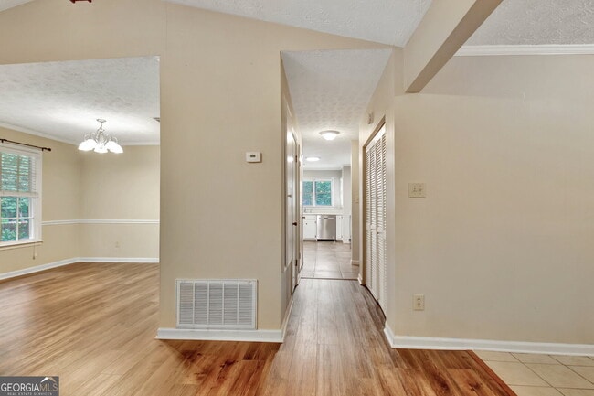 Building Photo - 135 Windham Way