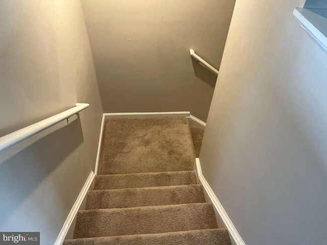 Building Photo - 2862 Farzi Cir