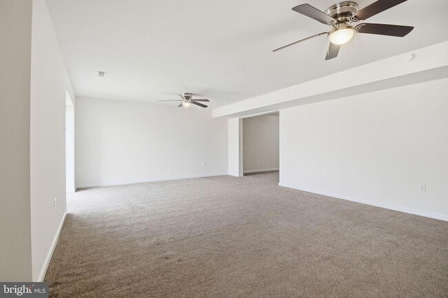 Building Photo - 950 Grouse Pointe Dr