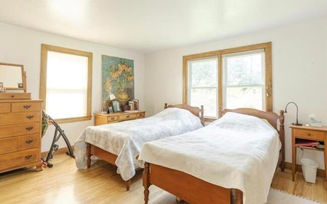 Building Photo - 51 Prospect Hill Rd