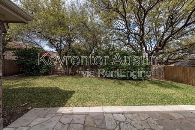 Building Photo - 6920 Gabion Dr
