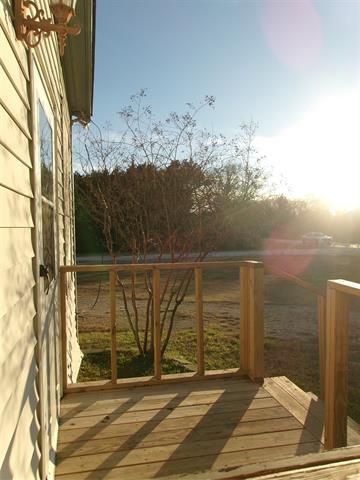 Building Photo - 1519 S Hwy 67