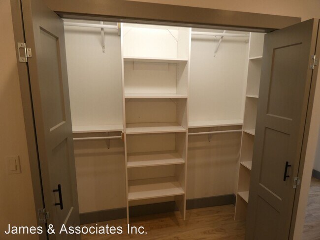 Building Photo - 3 br, 2 bath House - 319 - A E 6th Street