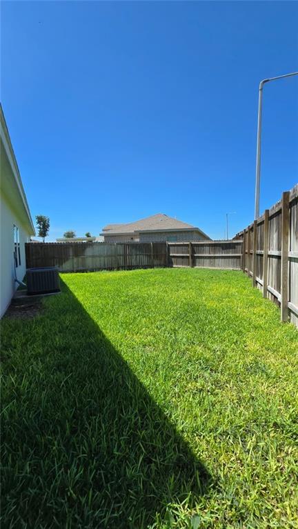 Building Photo - 5912 Sandpiper Ave