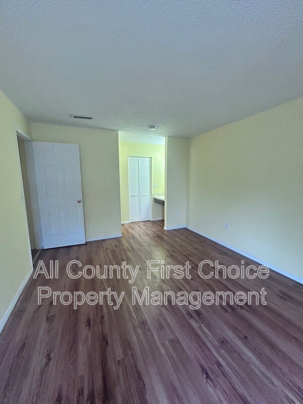 Building Photo - 11415 8th Way N