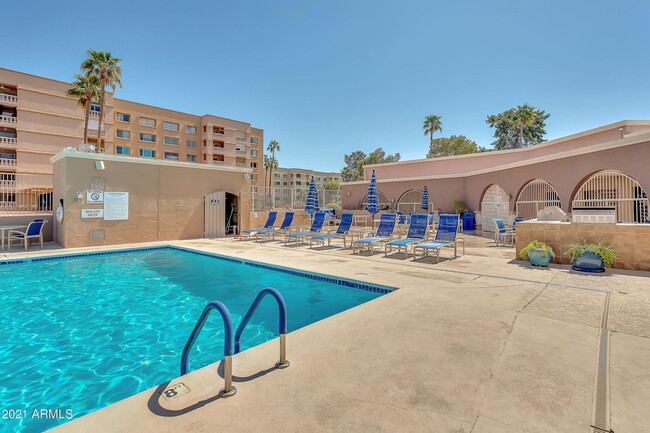 Building Photo - ***MOVE IN SPECIAL: SCOTTSDALE SHADOWS LUXURY CONDO WITH AC, WATER INCLUDED AND 9 HOLE GOLF
