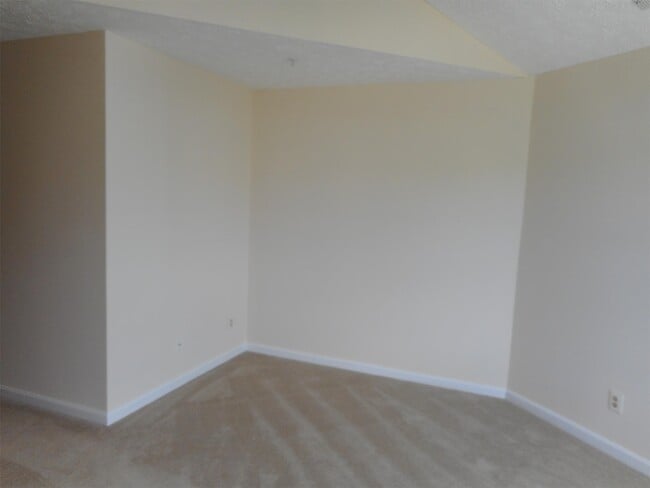 Building Photo - 104 Bayland Dr