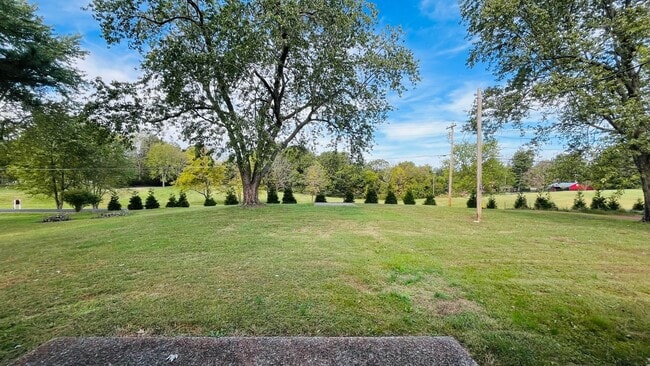 Building Photo - Welcome to Woodbine Two