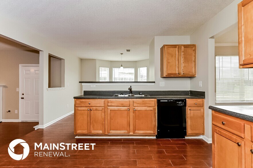 Building Photo - 1653 Deer Crossing Cir