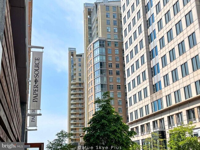 Building Photo - 1781 Jonathan Way