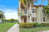 Building Photo - 3585 NE 5th St