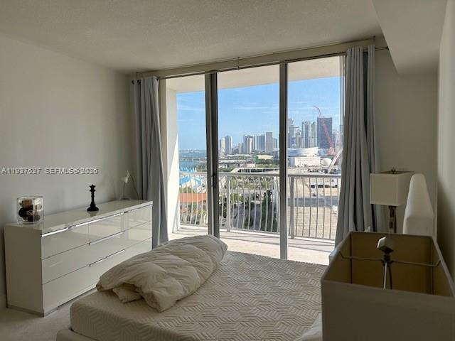 Building Photo - 1750 N Bayshore Dr