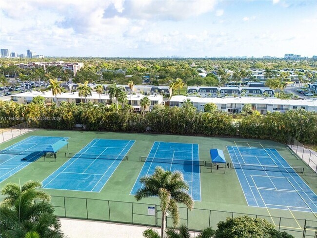 Building Photo - 600 Three Islands Boulevard