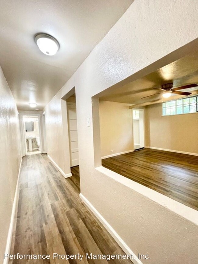Building Photo - 1 br, 1 bath House - 1105 York St. #9