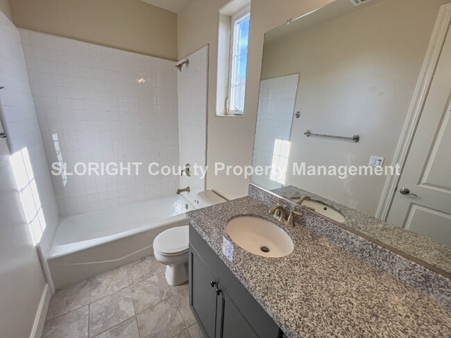 Building Photo - AVAILABLE NOW - Beautiful Home with Views in Toscano Neighborhood - 3 Bed / 2.5 Bath