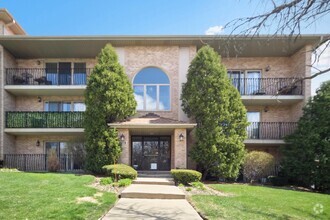 Building Photo - 4419 Pershing Ave
