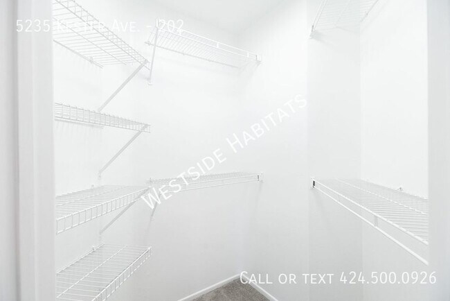 Building Photo - 5235 Kester Ave