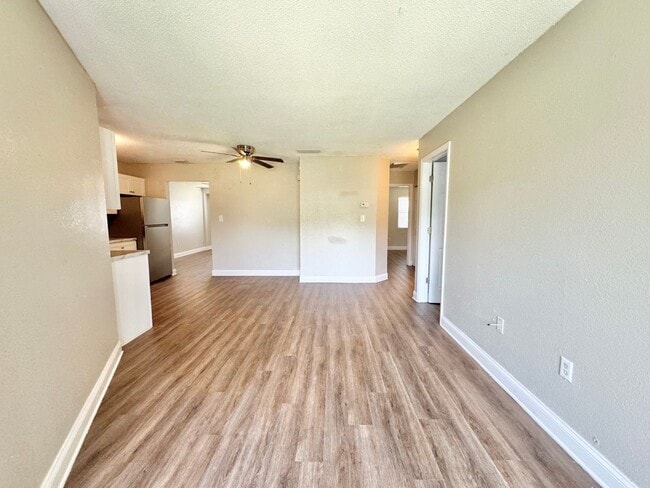Building Photo - Winter Haven Apartment