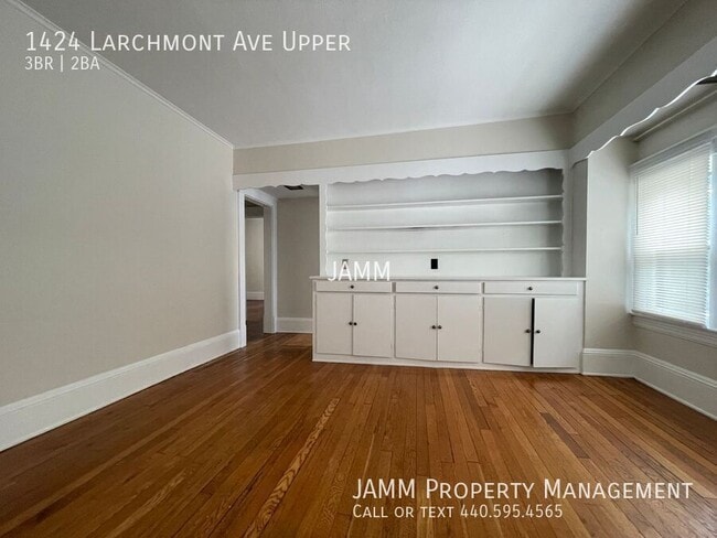 Building Photo - 1424 Larchmont Ave