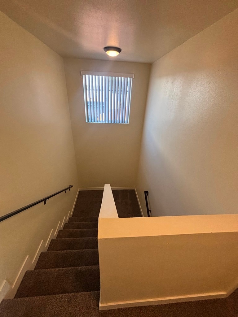 Building Photo - 136 W 84th St