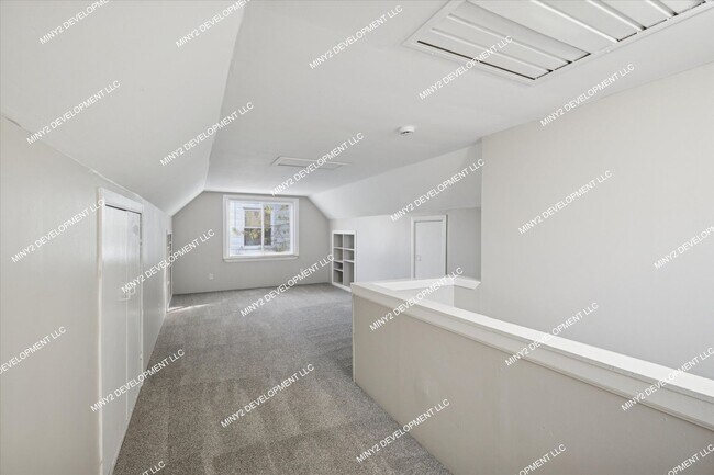 Building Photo - 17678 Lincoln Ave