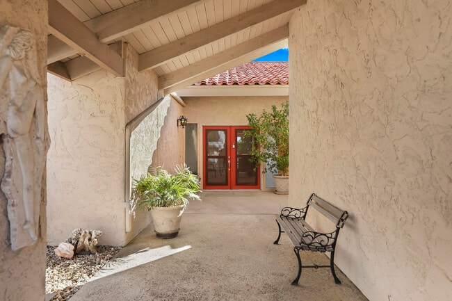 Primary Photo - 37868 Los Cocos Dr E