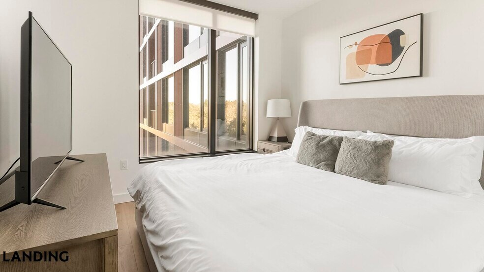 Building Photo - 632 Howard Rd SE