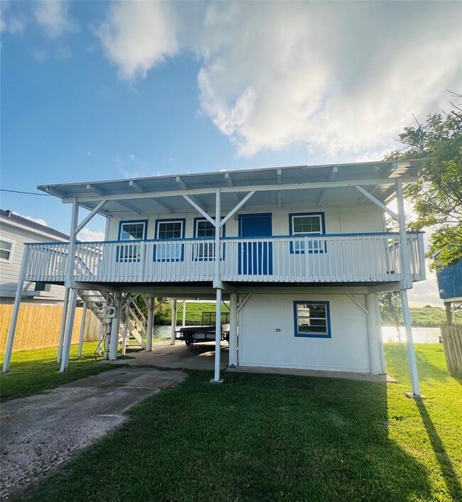Building Photo - 227 Leeward Way