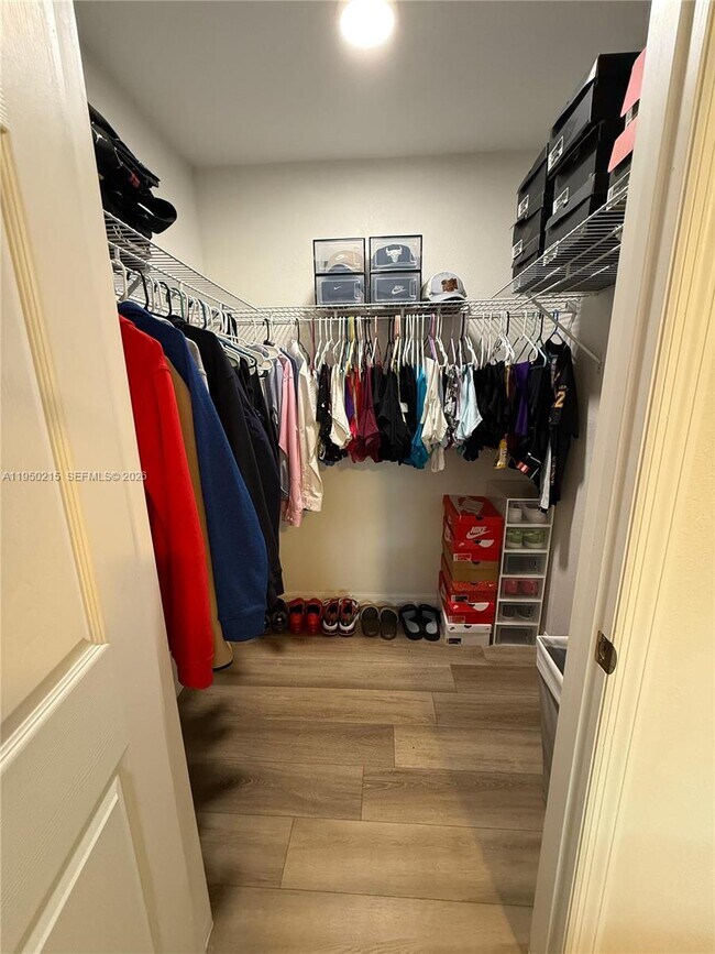 Building Photo - 4103 Loretto Ave