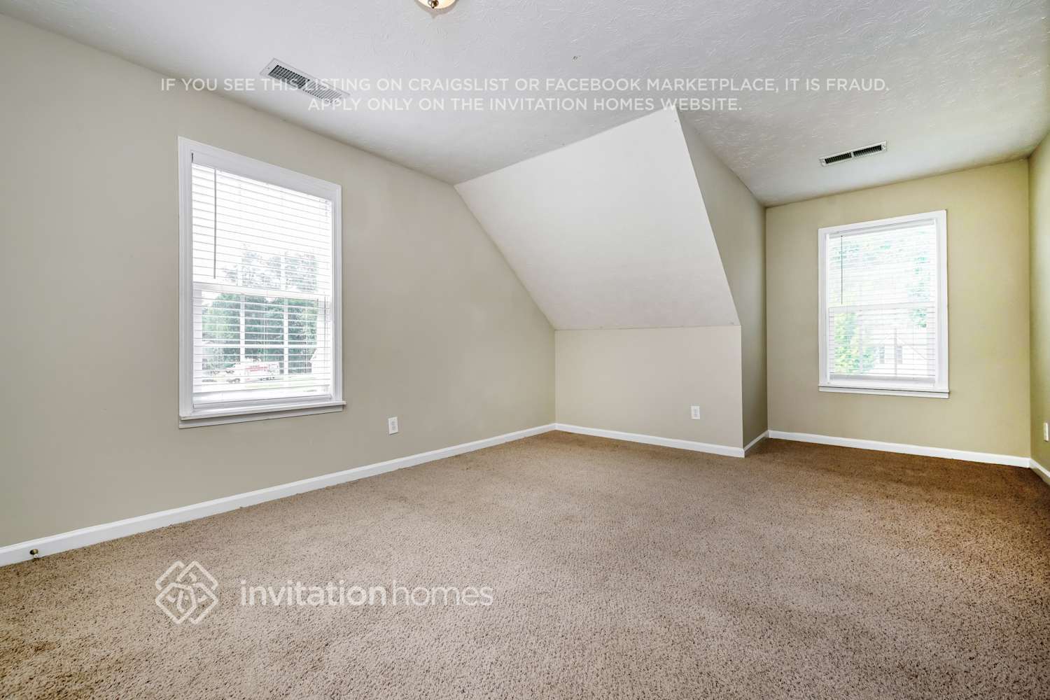 Building Photo - 4302 Glen Heights Way