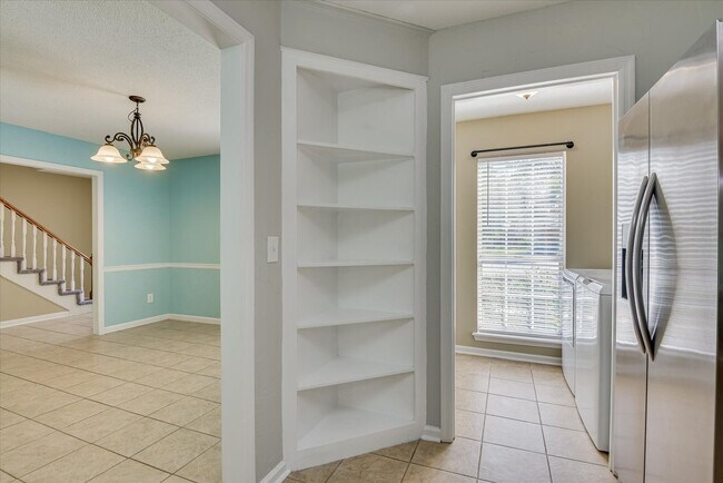 Building Photo - 630 Citation Ct