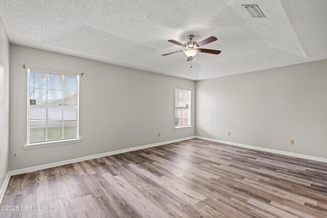 Building Photo - 4053 Savannah Glen Blvd