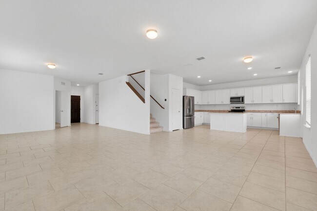 Building Photo - 10310 Lady Bird