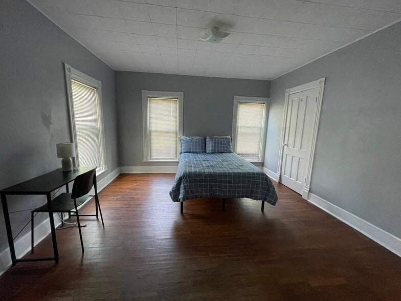 Room B - 18 Otsego St