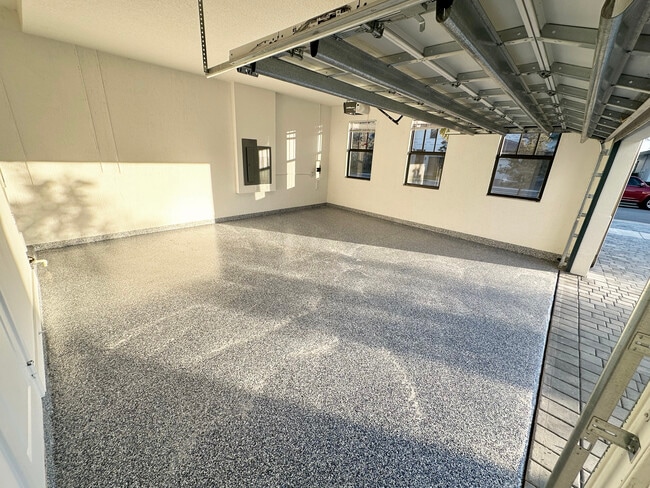 Building Photo - 17335 SW 41st St